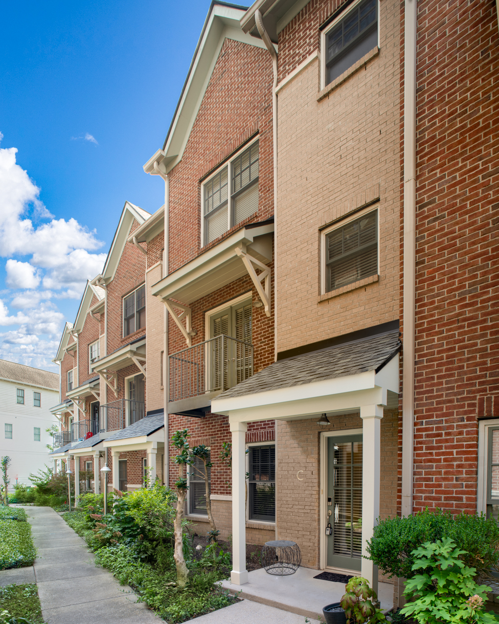 3186 Parthenon Avenue - 1